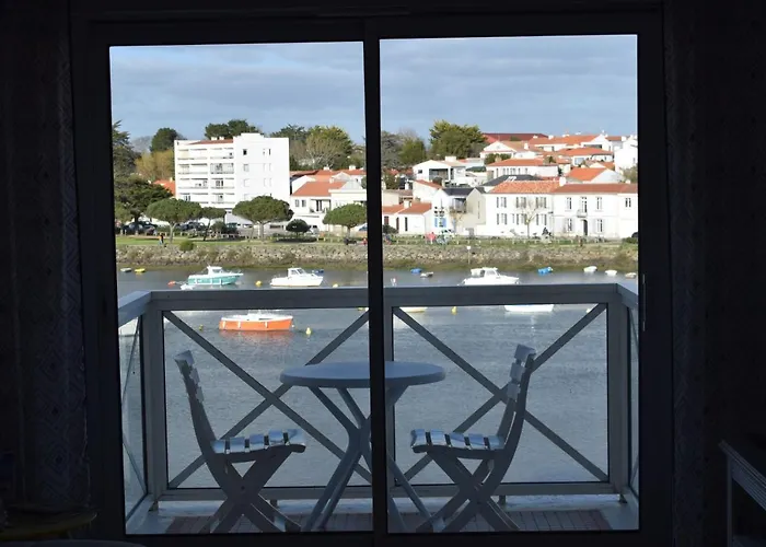 Cote Et Vie - Et Garage *